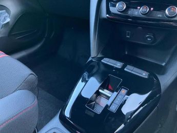 Vauxhall Corsa 100kW Yes 50kWh 5dr Auto