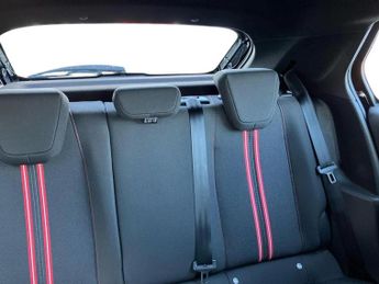 Vauxhall Corsa 100kW Yes 50kWh 5dr Auto