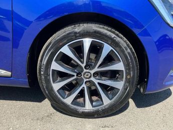 Renault Clio 1.0 TCe 100 Iconic 5dr
