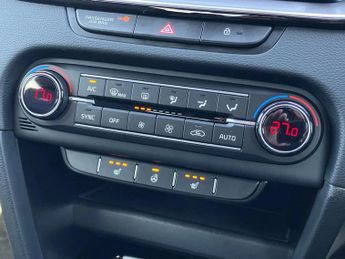 Kia Ceed 1.5T GDi ISG 138 GT-Line 5dr