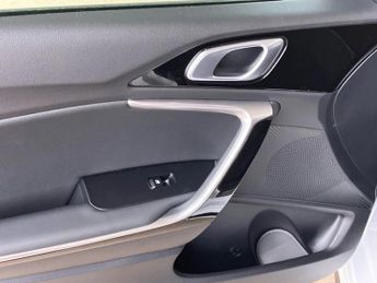 Kia Ceed 1.5T GDi ISG 138 GT-Line 5dr DCT