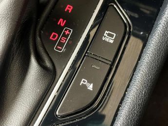 Kia Niro 1.6 GDi 4 SUV 5dr Petrol Hybrid DCT Euro 6 (s/s) (139 bhp)
