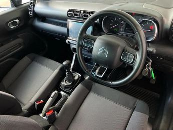 Citroen C3 Aircross 1.2 PureTech 110 Shine 5dr