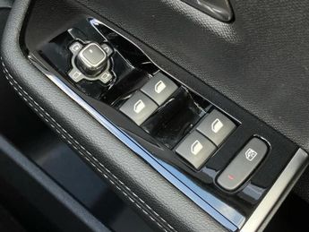 Vauxhall Astra 115kW Ultimate 54kWh 5dr Auto