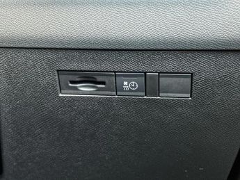 Vauxhall Astra 115kW Ultimate 54kWh 5dr Auto