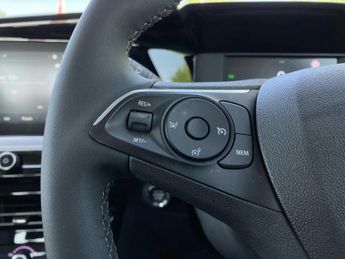 Vauxhall Mokka 100kW Design 50kWh 5dr Auto