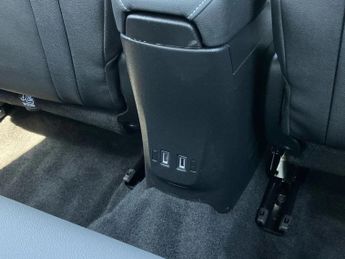 Vauxhall Mokka 100kW Design 50kWh 5dr Auto