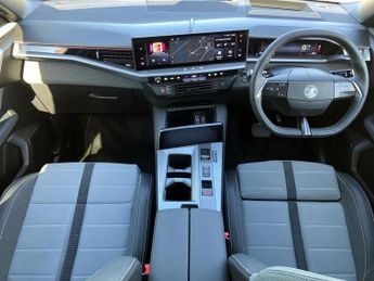 Vauxhall Grandland 157kW Ultimate 73kWh 5dr Auto [Panoramic Roof]