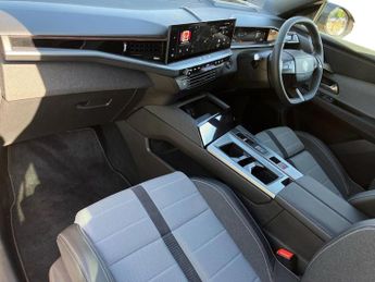 Vauxhall Grandland 157kW Ultimate 73kWh 5dr Auto [Panoramic Roof]