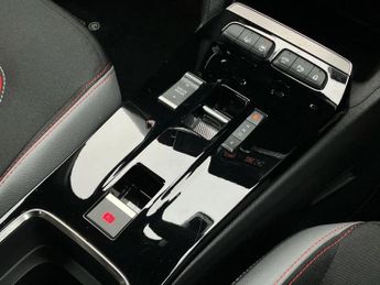 Vauxhall Mokka 100kW SRi Nav Premium 50kWh 5dr Auto