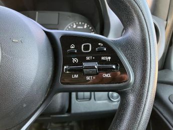 Mercedes-Benz Sprinter 3.5t H1 Premium Van