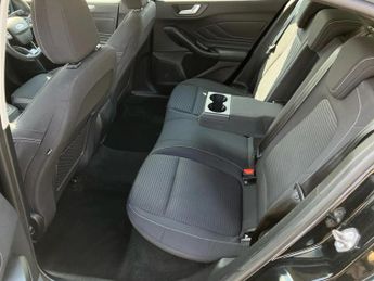Ford Focus 1.0 EcoBoost 125 Titanium 5dr