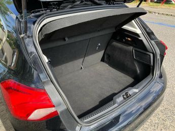 Ford Focus 1.0 EcoBoost 125 Titanium 5dr