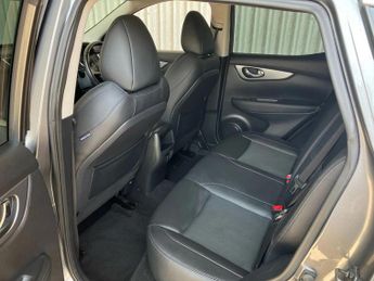 Nissan Qashqai 1.3 DiG-T 160 Tekna 5dr DCT