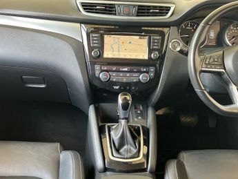 Nissan Qashqai 1.3 DiG-T 160 Tekna 5dr DCT