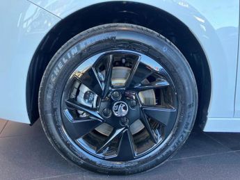 Vauxhall Corsa 100kW Yes 50kWh 5dr Auto