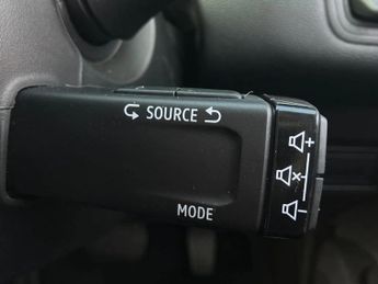 Renault Captur 1.3 TCE 130 S Edition 5dr EDC