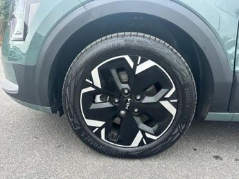 Kia Niro 150kW 2 65kWh 5dr Auto