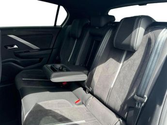 Vauxhall Astra 1.6 Plug-in Hybrid GSe 5dr Auto