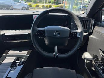 Vauxhall Astra 115kW Ultimate 54kWh 5dr Auto