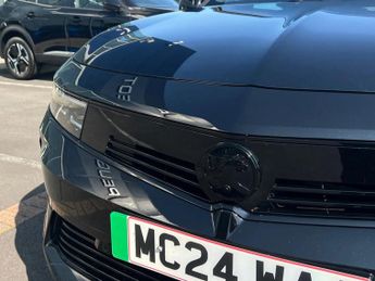 Vauxhall Astra 115kW Ultimate 54kWh 5dr Auto