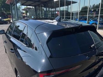 Vauxhall Astra 115kW Ultimate 54kWh 5dr Auto
