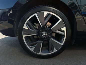 Vauxhall Astra 115kW Ultimate 54kWh 5dr Auto