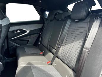 Peugeot 3008 1.2 Hybrid 136 GT 5dr e-DSC6