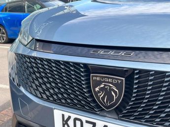 Peugeot 3008 1.2 Hybrid 136 GT 5dr e-DSC6