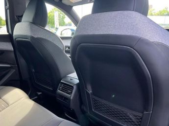 Peugeot 3008 1.2 Hybrid 136 GT 5dr e-DSC6