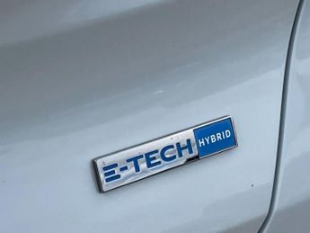 Renault Captur 1.6 E-TECH RS Line SUV 5dr Petrol Hybrid Auto Euro 6 (s/s) (145 