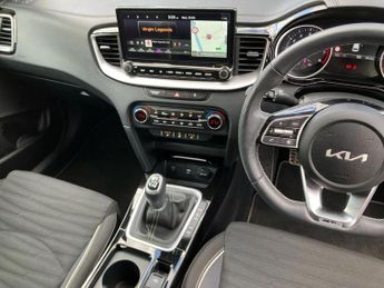 Kia Ceed 1.5T GDi ISG 138 GT-Line 5dr