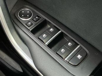 Kia Ceed 1.5T GDi ISG 138 GT-Line 5dr