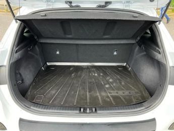 Kia Ceed 1.5T GDi ISG 138 GT-Line 5dr