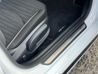Kia Ceed 1.5T GDi ISG 138 GT-Line 5dr