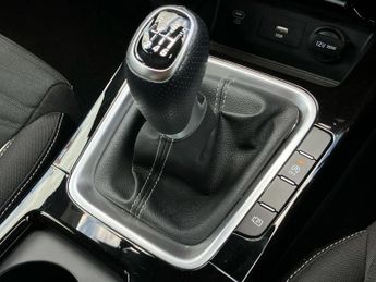 Kia Ceed 1.5T GDi ISG 138 GT-Line 5dr