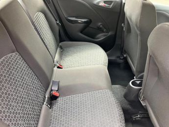 Vauxhall Corsa 1.4 SE Nav 5dr Auto