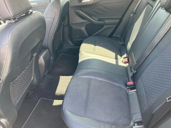 Ford Focus 1.0 EcoBoost 125 Titanium X 5dr