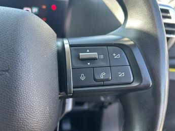 Citroen C4 100kW Shine Plus 50kWh 5dr Auto