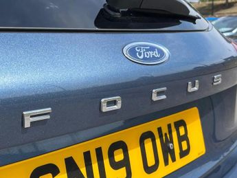 Ford Focus 1.0 EcoBoost 125 Titanium X 5dr Auto
