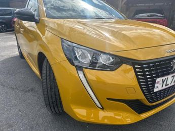 Peugeot 208 1.2 PureTech 100 Allure Premium + 5dr EAT8