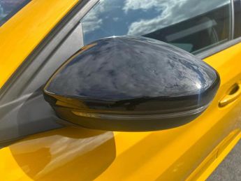 Peugeot 208 1.2 PureTech 100 Allure Premium + 5dr EAT8