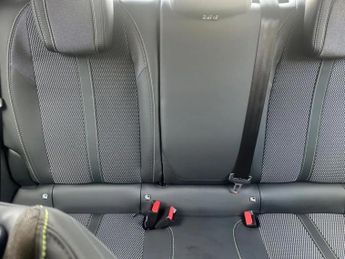 Peugeot 208 1.2 Hybrid 136 GT 5dr e-DSC6
