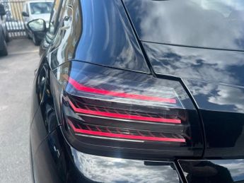 Peugeot 208 1.2 Hybrid 136 GT 5dr e-DSC6