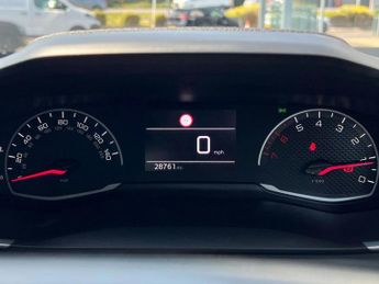 Peugeot 2008 1.2 PureTech Allure 5dr