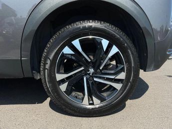 Peugeot 2008 1.2 PureTech Allure 5dr