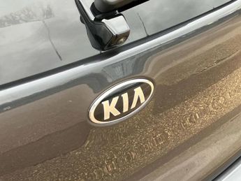 Kia Niro 1.6 GDi 4 SUV 5dr Petrol Hybrid DCT Euro 6 (s/s) (139 bhp)