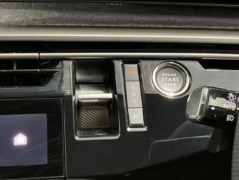Peugeot 3008 1.2 Hybrid 136 GT 5dr e-DSC6