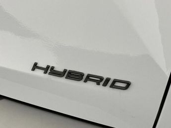 Peugeot 3008 1.2 Hybrid 136 GT 5dr e-DSC6