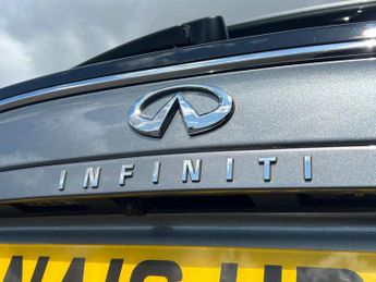 Infiniti Q30 1.6T Premium Tech 5dr